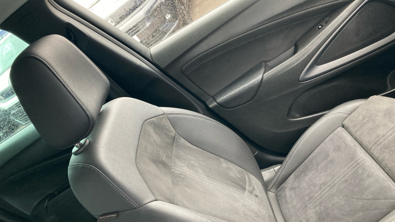 Vauxhall Crossland 1.2 Turbo [130] Ultimate 5dr Auto Petrol Hatchback